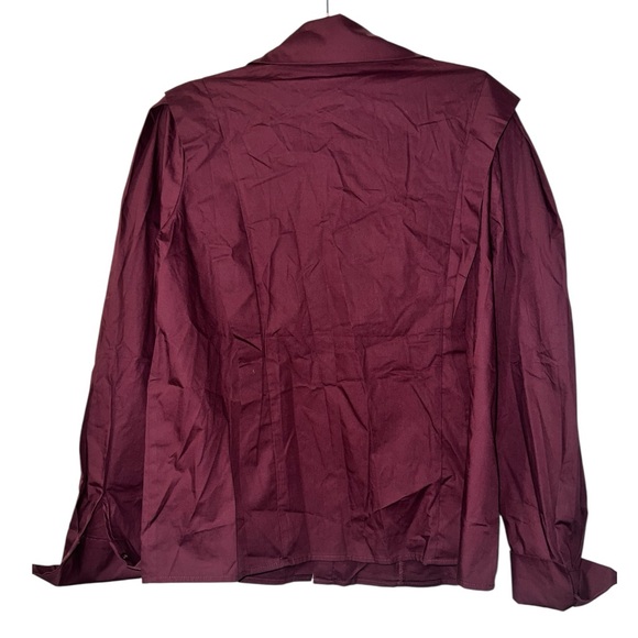 CoMMENSE Oversized Button Down Shirt
COLOR - Burgundy, Size XL NWT - Picture 3 of 7